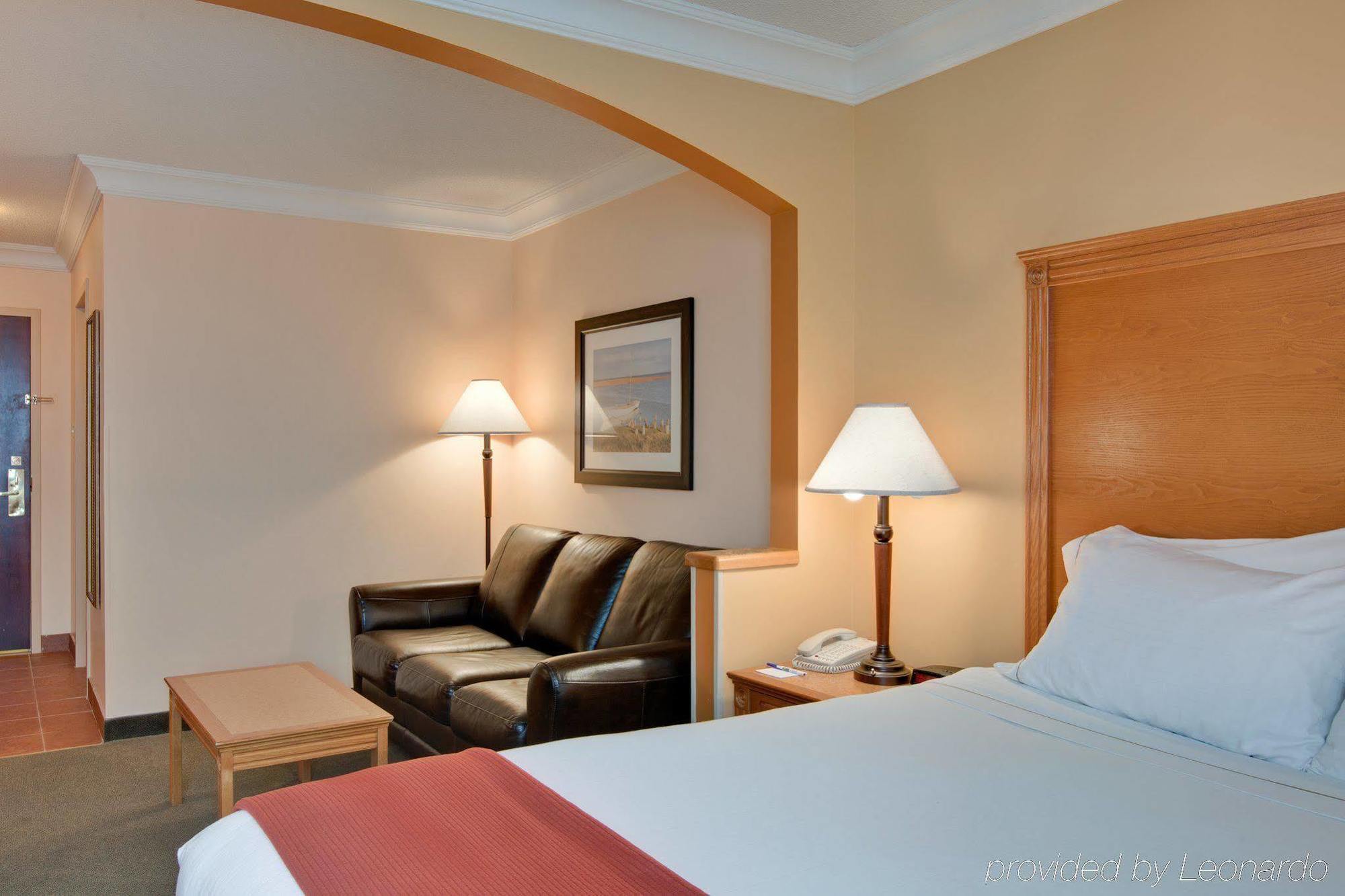Holiday Inn Express Hotel & Suites Charlottetown By Ihg Dış mekan fotoğraf