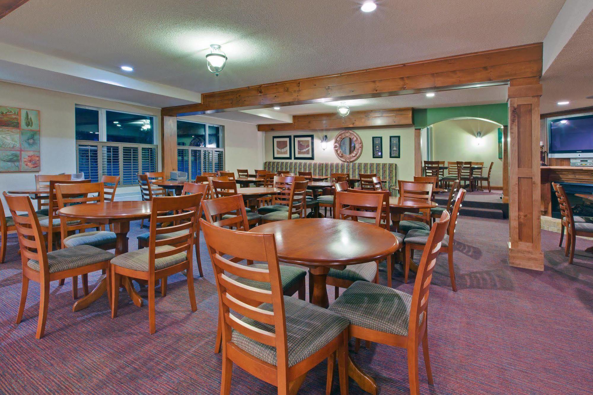 Holiday Inn Express Hotel & Suites Charlottetown By Ihg Dış mekan fotoğraf